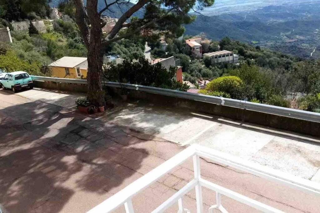 דירות באוני Montecolcau Panoramic View מראה חיצוני תמונה